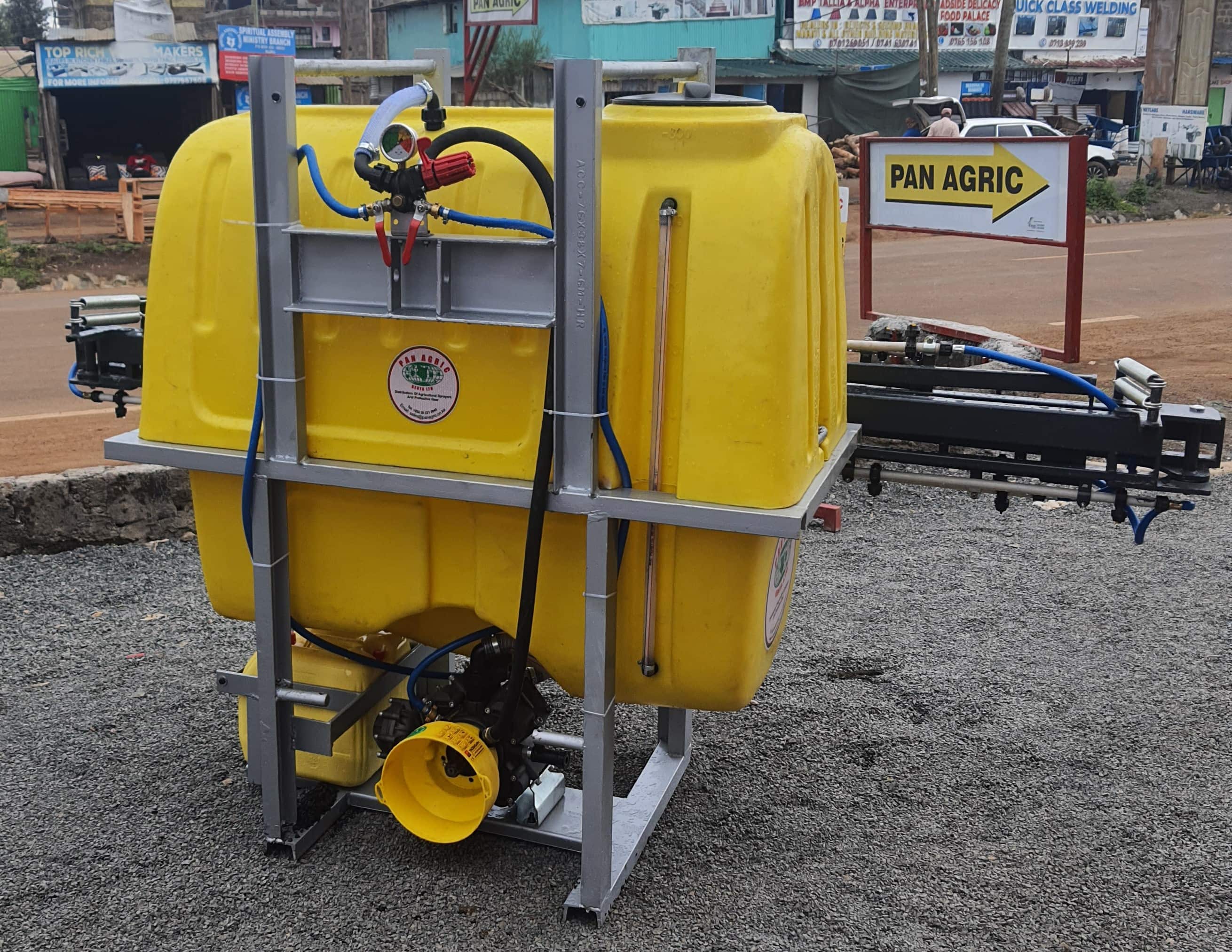 800-Liter Tractor-Mounted Boom Sprayer (12M)